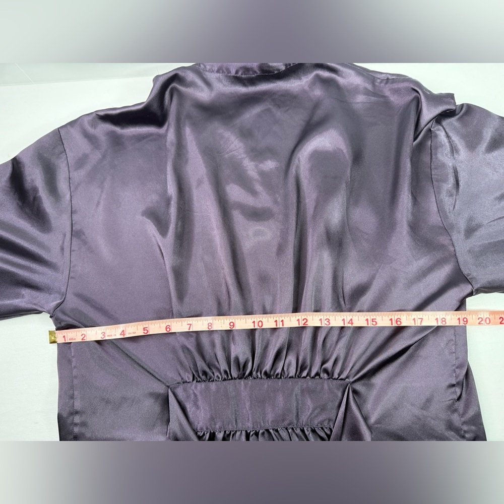 Victoria's Secret Navy Blue Satin Robe One Size Tie Attached Belt Long Sleeve - Picture 7 of 8